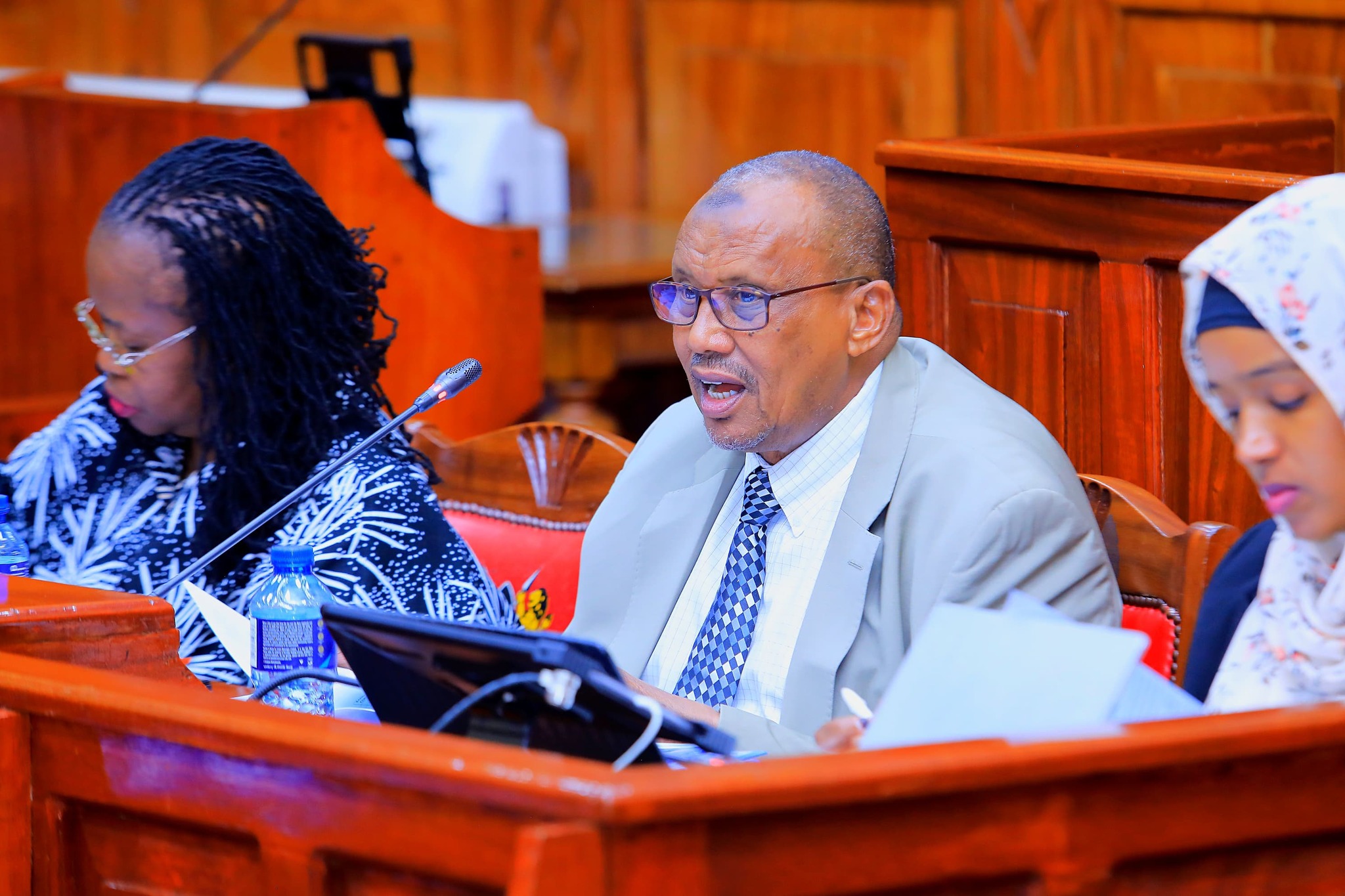 Senate Devolution Committee meets with the State Department of Devolution, COG and IGTRC to consider the 2025 BPS