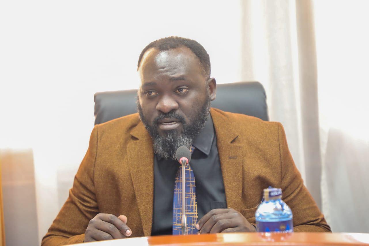 SENATE LABOUR COMMITTEE PRESSES LANDS MINISTRY AS FAILURES IN PUBLIC BUILDING ACCESSIBILITY PERSIST